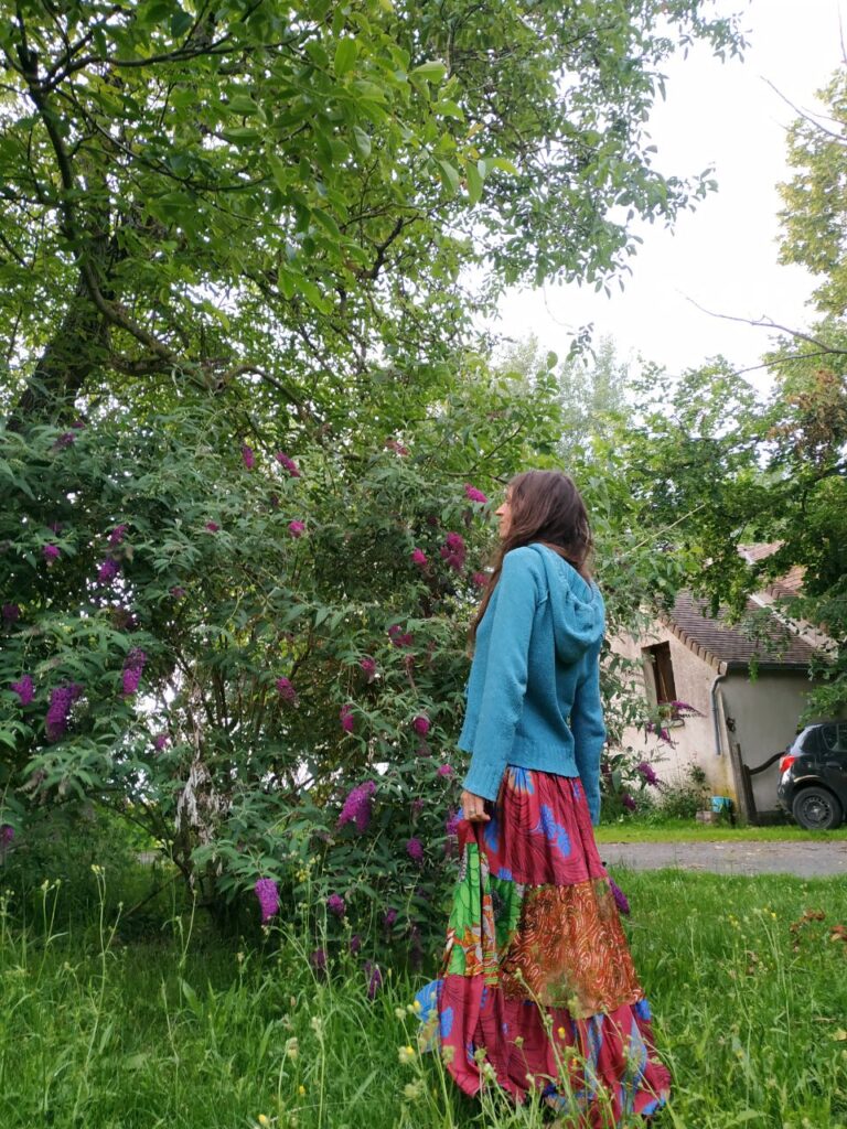 Clémentine Degaine | Rainbow Flow: Art Hybride & Peinture Structurale Visionnaire