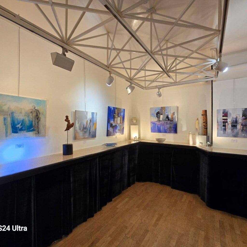 Vue d’ensemble de l’exposition Rainbow Flow, Salon d’Hiver AEAF 2026, Galerie Thuillier, Paris
