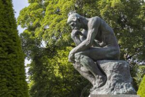 Le Penseur de Rodin revisité - Manifeste et philosophie de l'Art Structuraliste Visionnaire par l'artiste Clémentine Degaine | Rainbow Flow. Droits d'image:Le Penseur © Agence photographique du musée Rodin – Jérome Manoukian